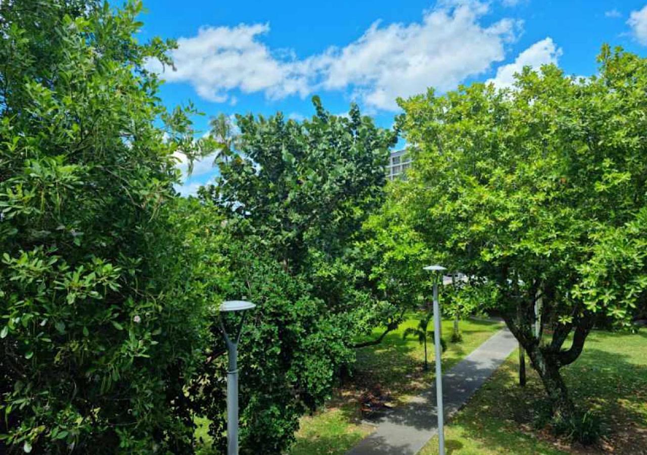 Cairns Private Apartments Экстерьер фото